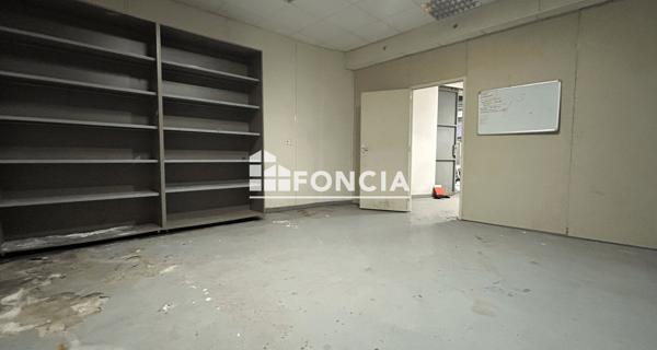 Location Local commercial 1 pièce - Chatou 78400