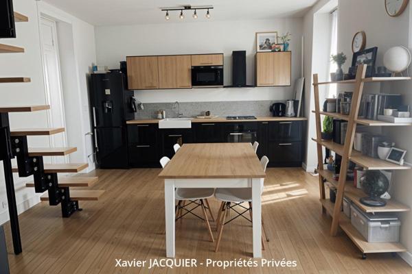 Grand T2  en duplex - 67 m² - Toutes-Aides