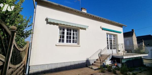 LA GUERCHE DE BGNE - Plein-centre : Pavillon sur sous-sol avec terrain