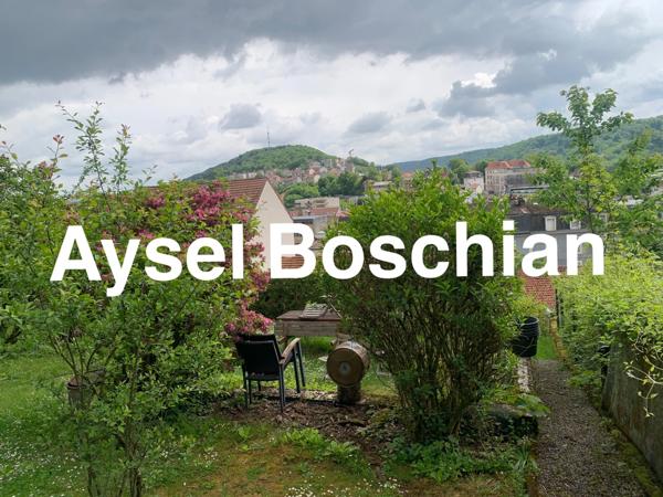 MAISON 4 CHAMBRES-132M2- PROCHE ECOLES - TERRAIN