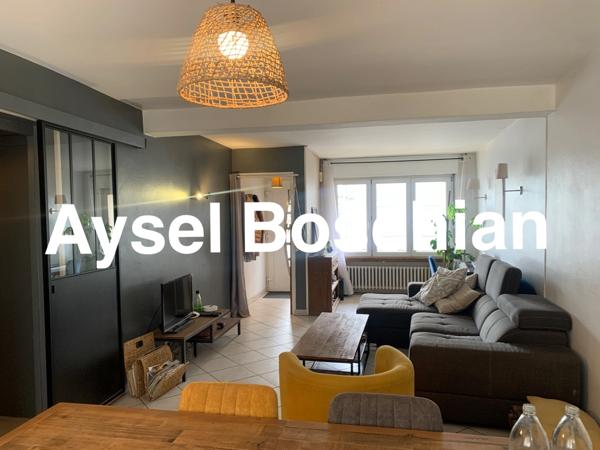 MAISON 4 CHAMBRES-132M2- PROCHE ECOLES - TERRAIN
