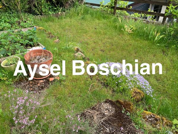 MAISON 4 CHAMBRES-132M2- PROCHE ECOLES - TERRAIN