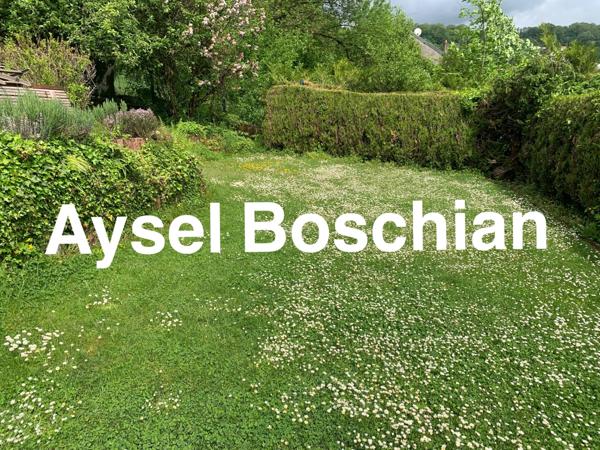 MAISON 4 CHAMBRES-132M2- PROCHE ECOLES - TERRAIN