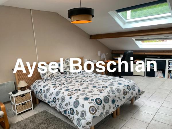 MAISON 4 CHAMBRES-132M2- PROCHE ECOLES - TERRAIN