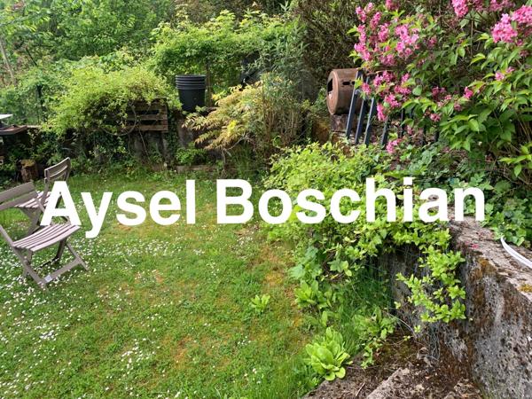 MAISON 4 CHAMBRES-132M2- PROCHE ECOLES - TERRAIN