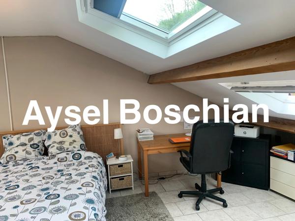 MAISON 4 CHAMBRES-132M2- PROCHE ECOLES - TERRAIN
