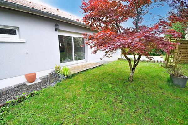 TRES BELLE MAISON PLAIN PIED - TERRAIN 6 ARES