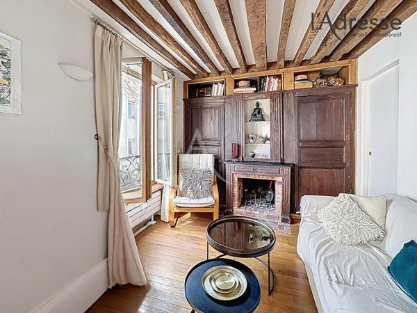 VIEUX PUTEAUX / Grand studio de 42 m²