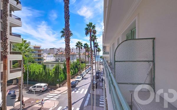 Appartement à vendre    3 pièces • 80 m2 Juan-les-Pins - Antibes