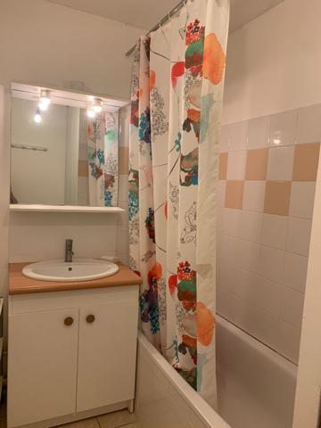PESSAC-HAUT BRION 3PP MEUBLE AVEC BALCON ET PARKING