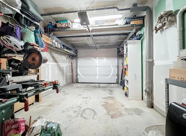 Maison 130 M² AVEC JARDIN ET TERRASSE  ET GARAGE