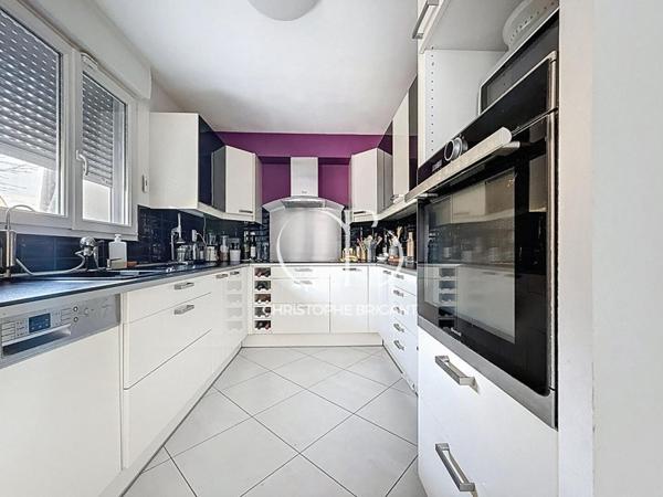 Maison 130 M² AVEC JARDIN ET TERRASSE  ET GARAGE