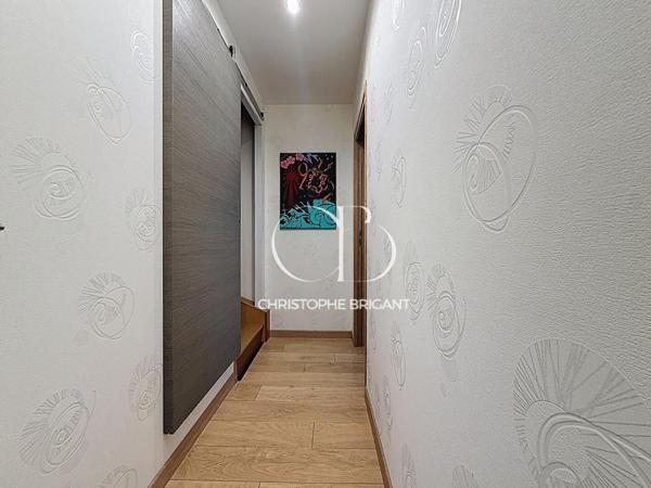 Maison 130 M² AVEC JARDIN ET TERRASSE  ET GARAGE