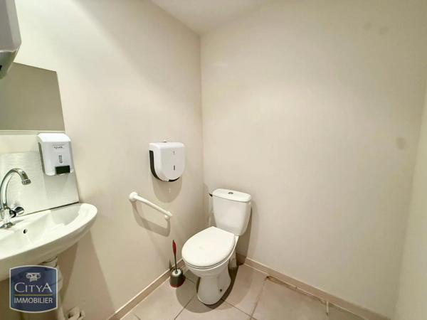 Local commercial à louer Nîmes (30900)