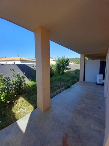TOUTES CHARGES INCLUS T3 MEUBLE CLIMATISE ET JARDIN