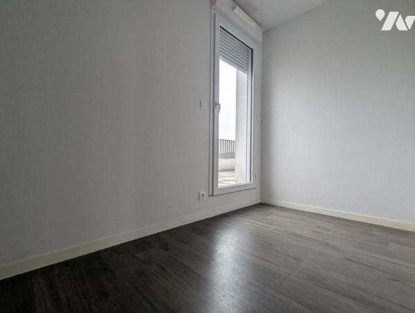 Saint Nazaire, Appartement à proximité du centre ville avec trois terrasses