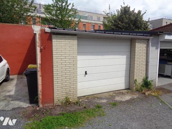 En exclusivité, un garage 1 voiture de 18 m²