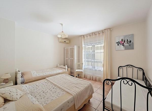 Maison familiale 7 pièces - 182 m² - 2730 m² de terrain arboré