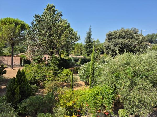 Maison familiale 7 pièces - 182 m² - 2730 m² de terrain arboré