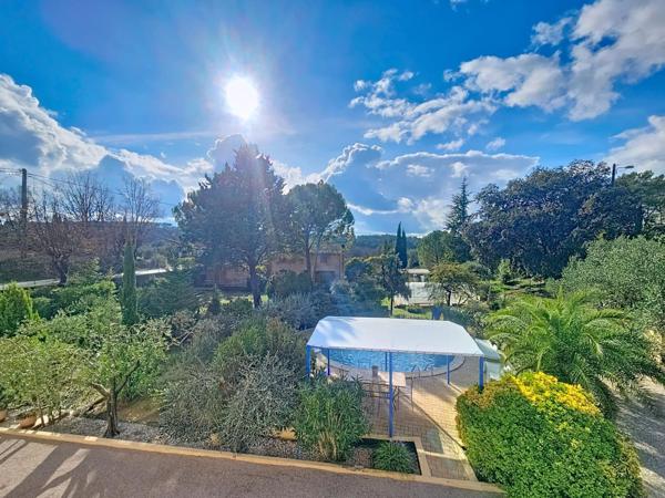 Maison familiale 7 pièces - 182 m² - 2730 m² de terrain arboré