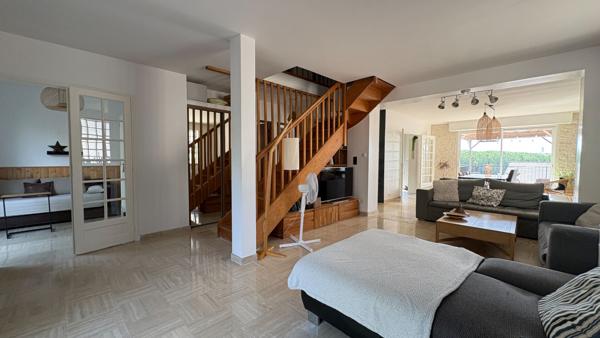 Maison Corbeil Essonnes 7 pièce(s) 160 m2