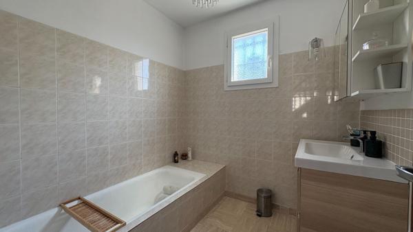 Maison Corbeil Essonnes 7 pièce(s) 160 m2