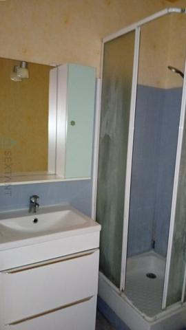 Studio avec cave et parking à proximité immédiate de l'Océan