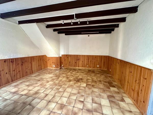 Maison de village en colombage d'environ 77m²