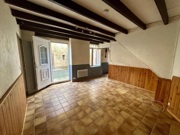 Maison de village en colombage d'environ 77m²