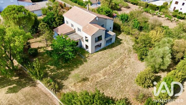 Maison à vendre 7 pièces 180 m² Alès