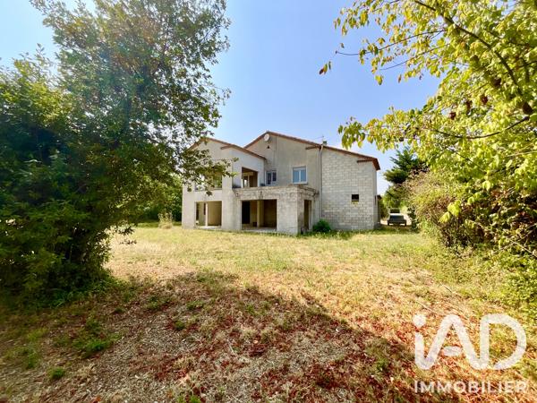 Maison à vendre 7 pièces 180 m² Alès