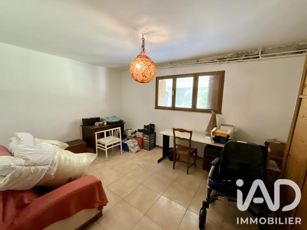 Maison à vendre 7 pièces 180 m² Alès