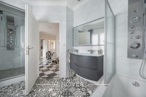 Magnifique maison familiale à Grézieu-la-Varenne