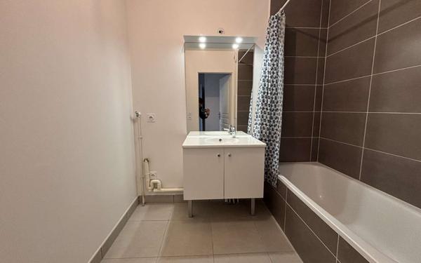 Appartement à vendre    3 pièces • 54,38 m2 Fontainebleau