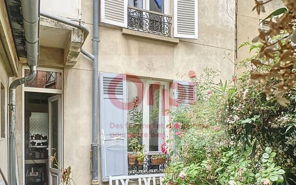 Maison à vendre    5 pièces • 120 m2 Issy-les-Moulineaux