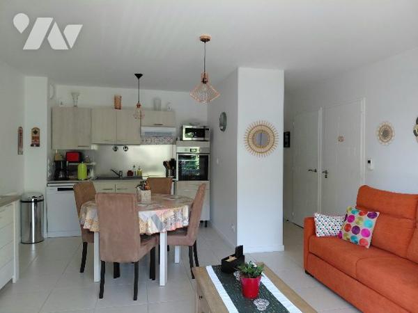 APPARTEMENT T2 - 40 M² - TERRASSE ET GARAGE