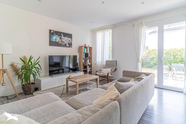 Maison 283 392 € Latresne 3 p 85 m² DPE C