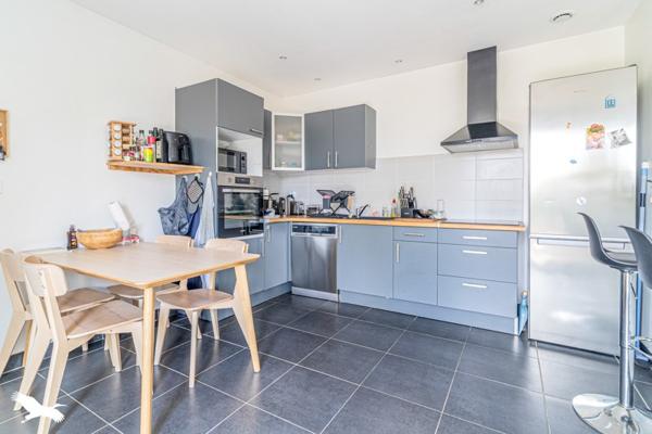 Maison 283 392 € Latresne 3 p 85 m² DPE C
