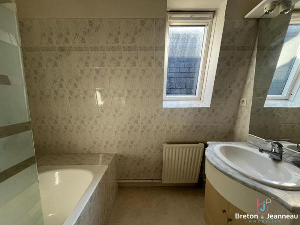 Appartement T2 Meublé - LAVAL - Centre ville Rive droite