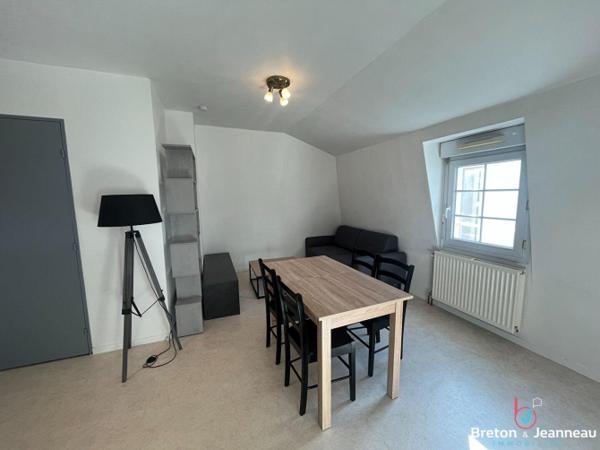 Appartement T2 Meublé - LAVAL - Centre ville Rive droite