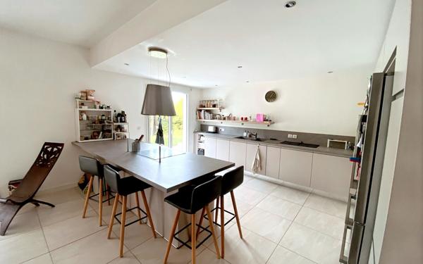 Maison à vendre    4 pièces •  Verneuil-sur-Seine