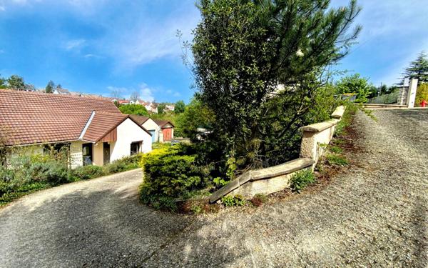 Maison à vendre    4 pièces •  Verneuil-sur-Seine