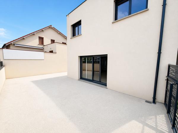 Pont-du-Château (63430) Maison contemporaine à achever, allée des Gabarres à Pont-du-Château