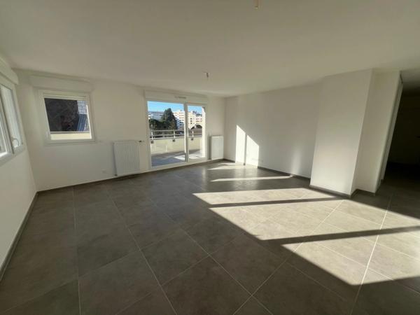 À vendre – Appartement T4 de 85.02 m² avec balcon à Vétraz-Monthoux (74)