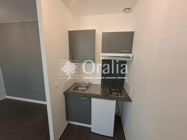 Appartement · Location Bordeaux (33300) 1 pièce · 27m²