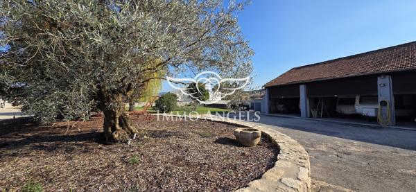 Investissement patrimonial en Ardèche méridionale - Mas de 554 m²