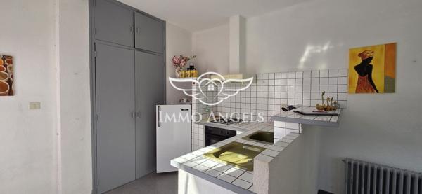 Investissement patrimonial en Ardèche méridionale - Mas de 554 m²