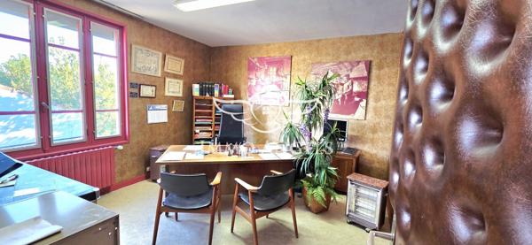 Investissement patrimonial en Ardèche méridionale - Mas de 554 m²