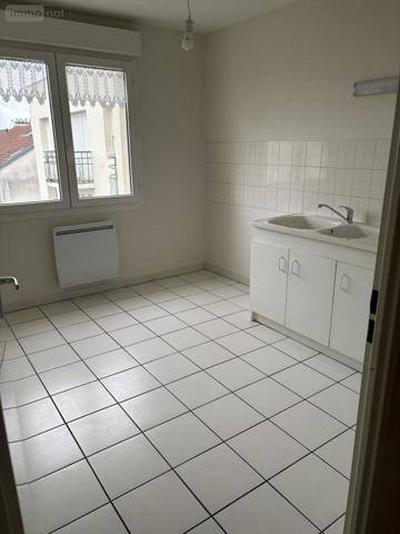 Appartement à louer à Reims dans la Marne (51100), ref : 51082-L1032   
Centre et Grand Centre