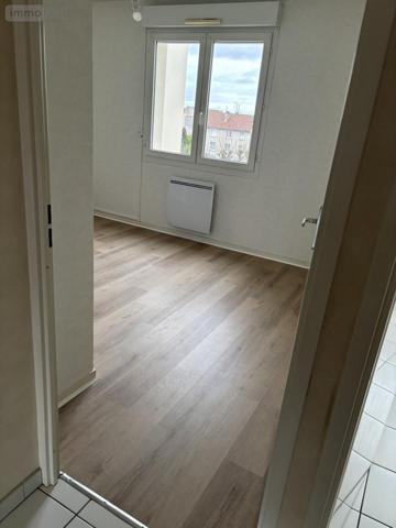 Appartement à louer à Reims dans la Marne (51100), ref : 51082-L1032   
Centre et Grand Centre